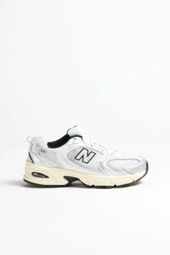 Femme New Balance Baskets 530 En Blanc