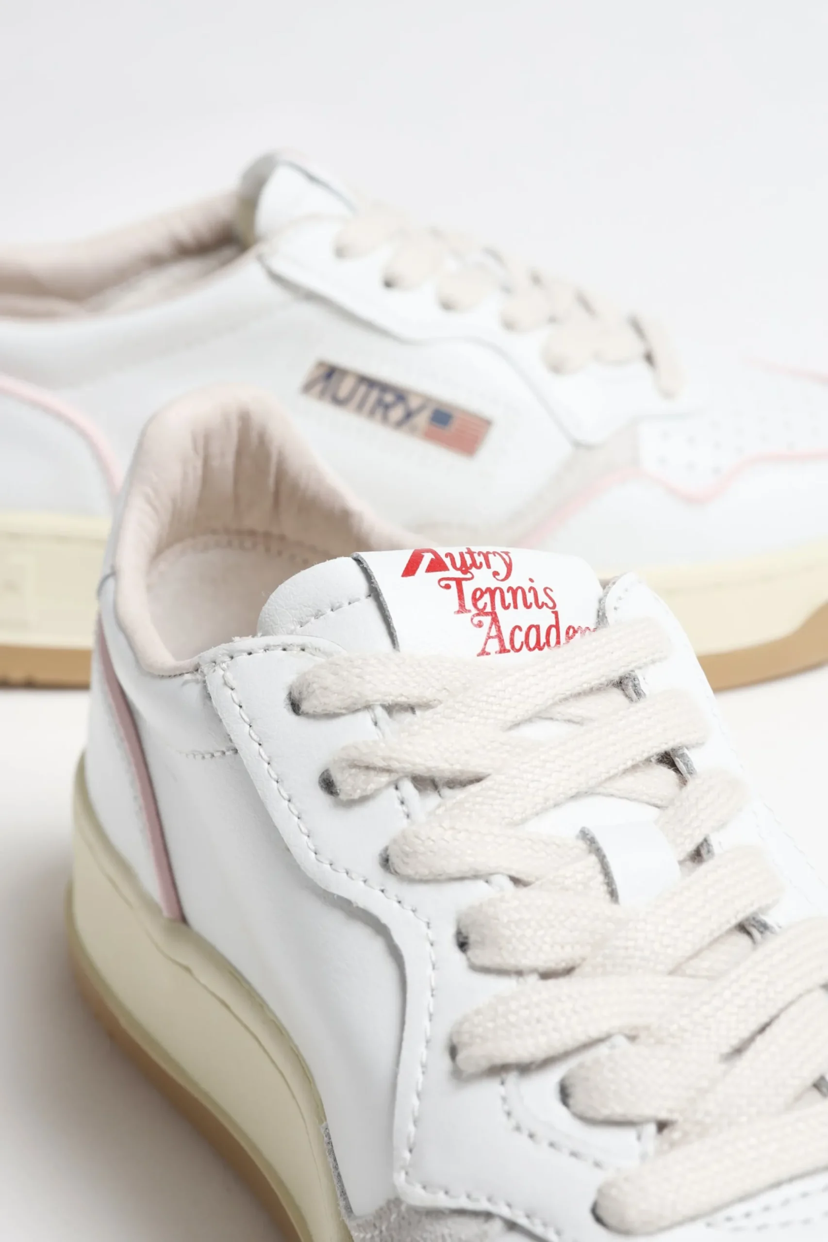 Femme Autry Baskets Open Low En Acadamy/Rose