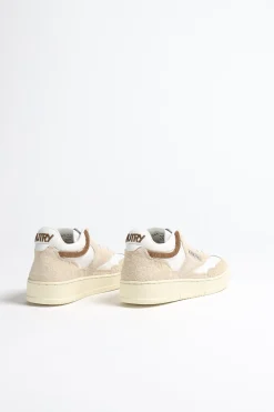 Femme Autry Baskets Open Mid En Ecru/Suede