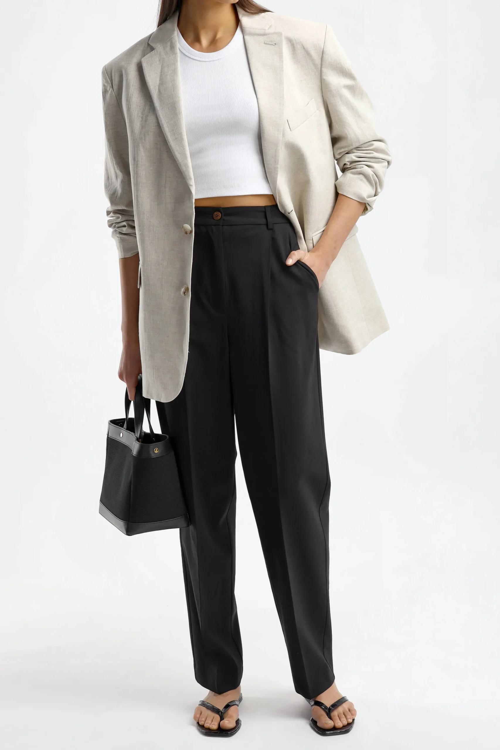 Femme by Aylin Koenig Blazer En Lin Charles En Ecru