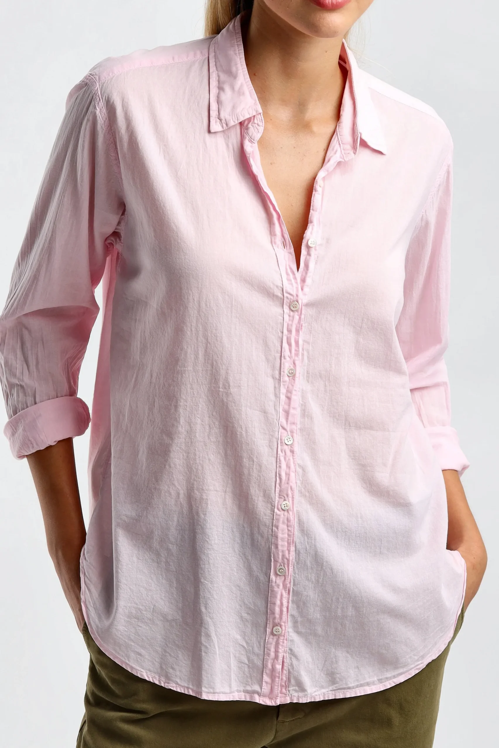 Femme Xirena Blouse Beau En Pink Dew