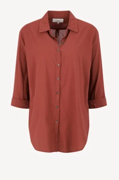 Femme Xirena Blouse Beau In Brick Red