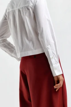 Femme Closed Blouse Cropped En Blanc