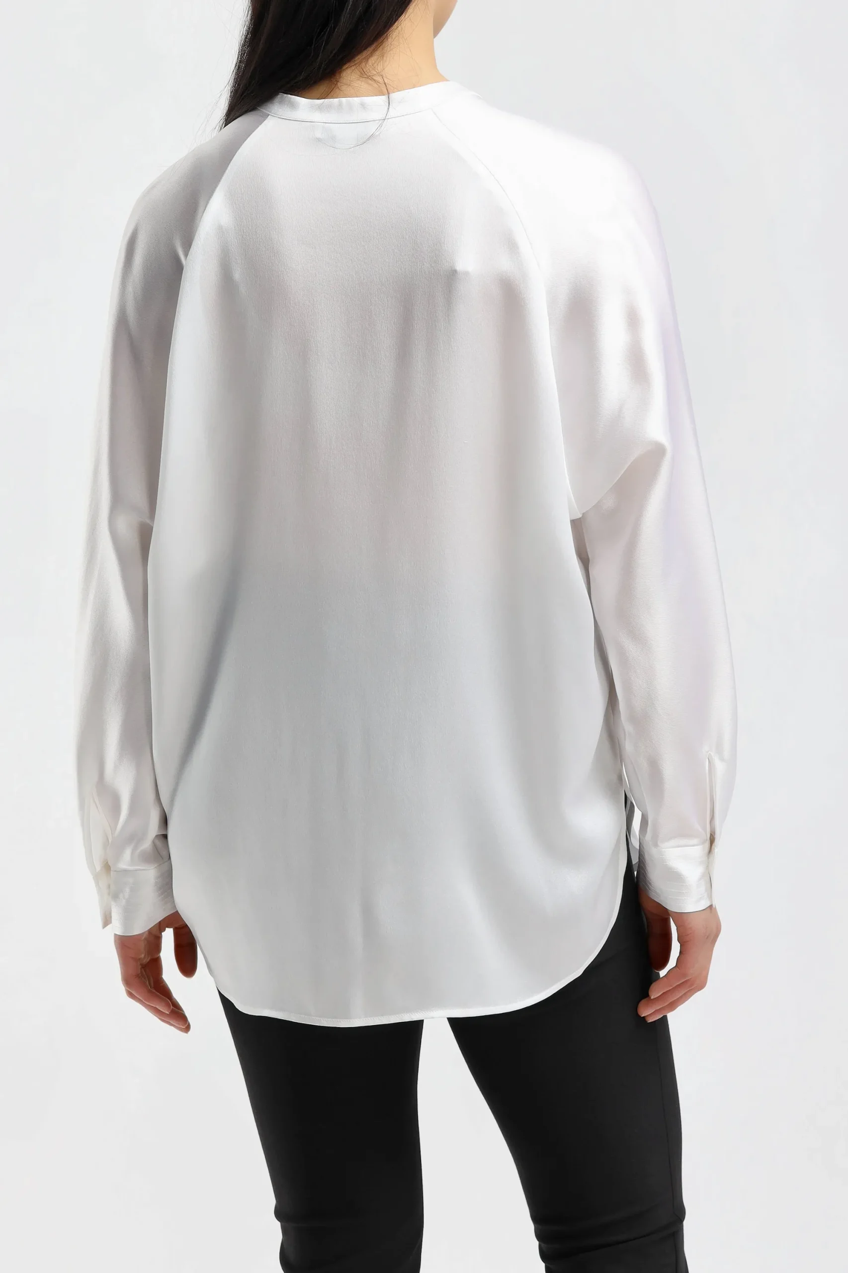 Femme Vince Blouse En Soie Band Collar En Blanc Optique