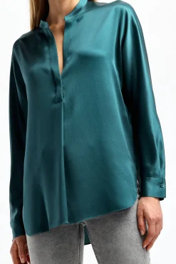 Femme Vince Blouse En Soie Band Collar In Deep Kelp