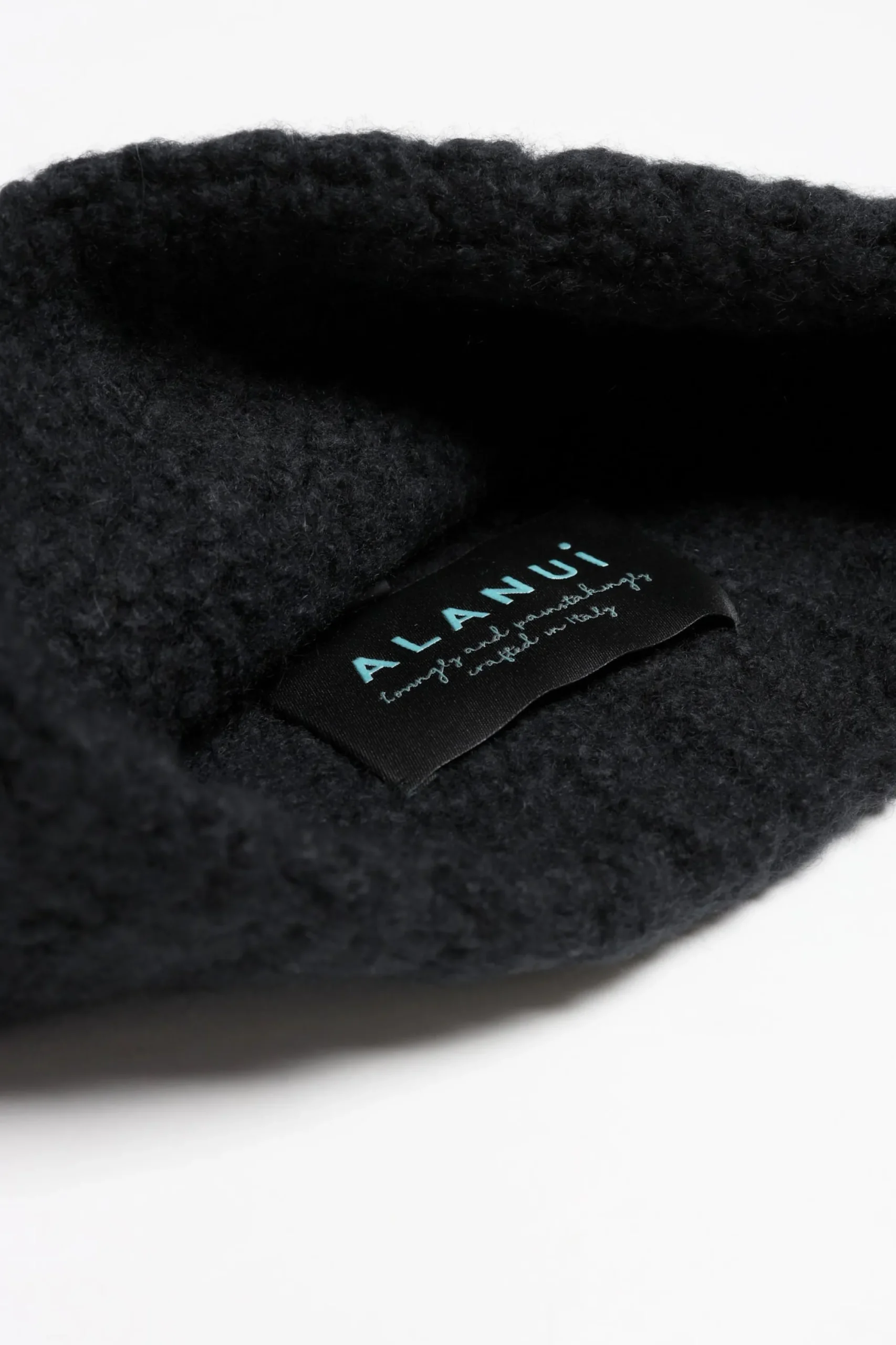 Femme Alanui Bonnet A Finest En Noir