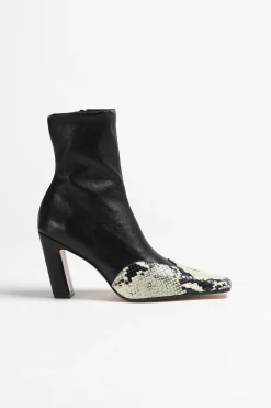 Femme Khaite Bottines Dallas Stretch En Noir/Naturel