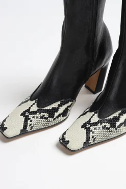 Femme Khaite Bottines Dallas Stretch En Noir/Naturel