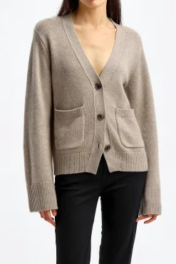 Femme Lisa Yang Cardigan Danni A Mole