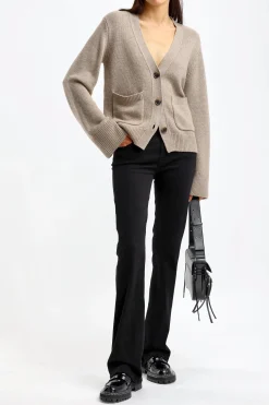 Femme Lisa Yang Cardigan Danni A Mole