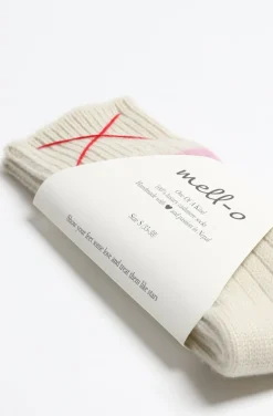 Femme Mell-o Chaussettes En Cachemire Sport In Off White/Fuchsia