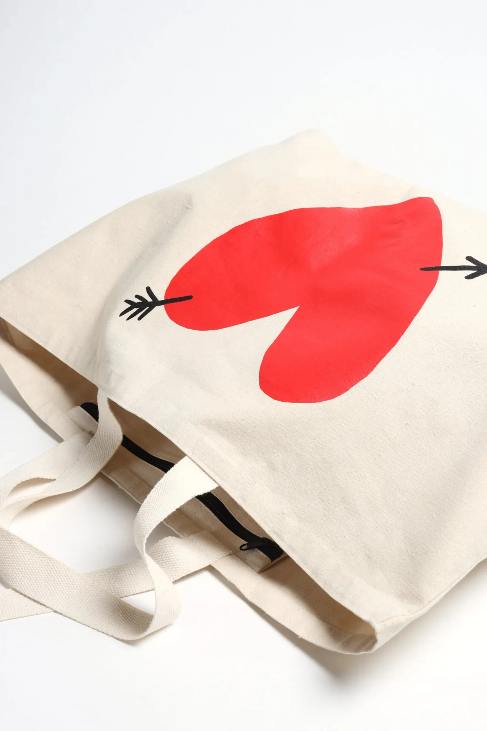 Femme Anita Hass Grand Shopper En Toile Avec Logo En Forme De Coeur