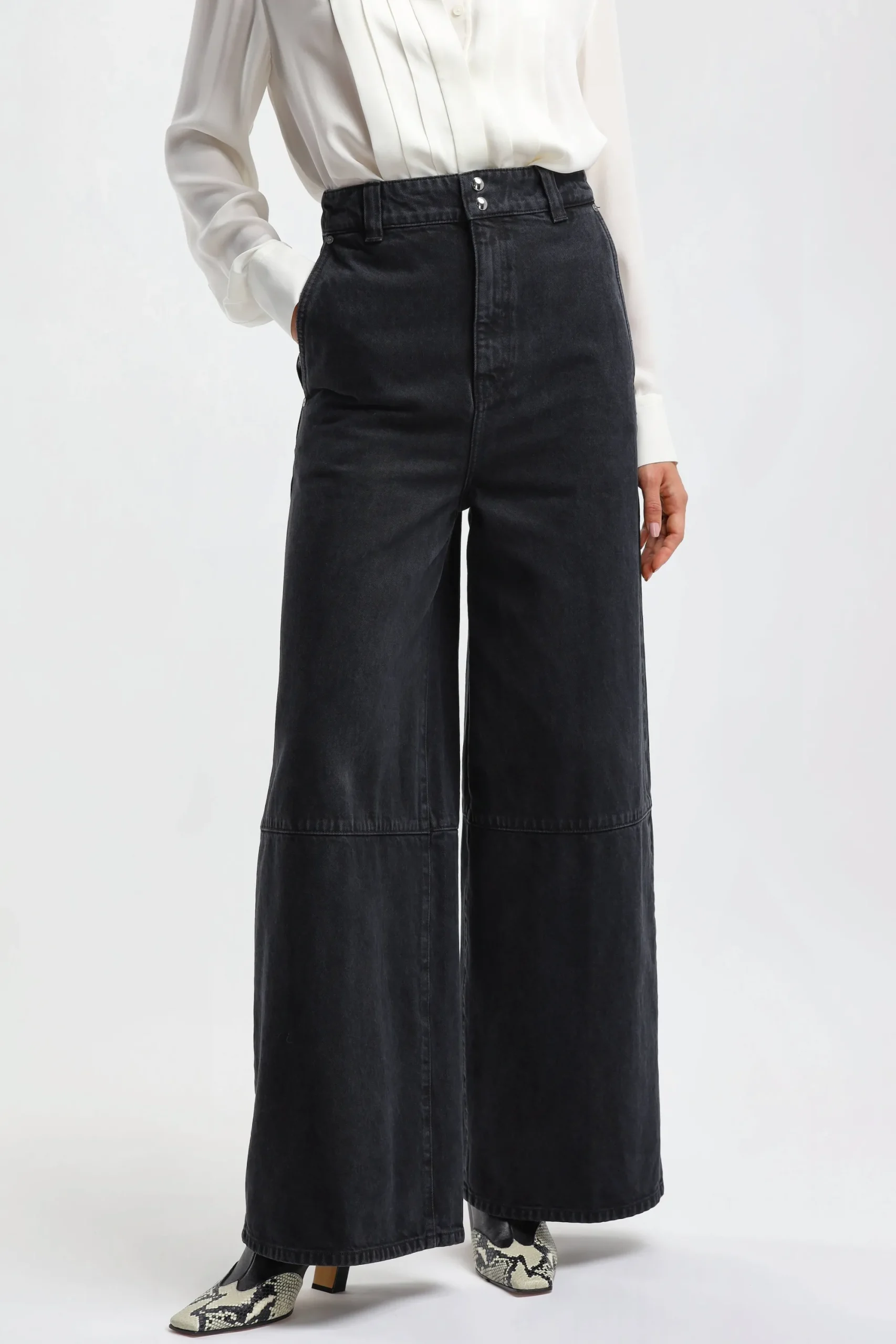 Femme Khaite Jeans Isla A Prescott