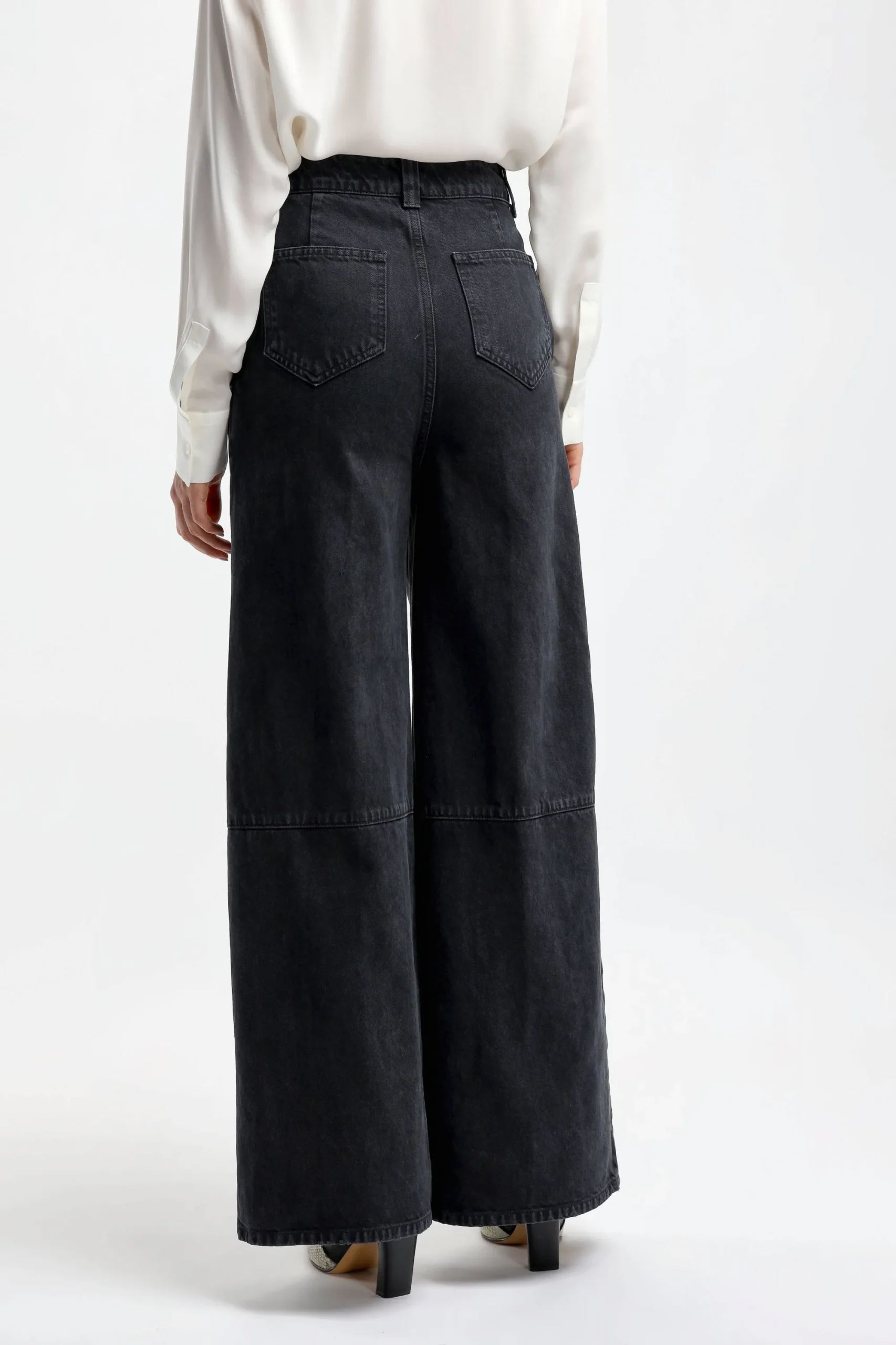 Femme Khaite Jeans Isla A Prescott