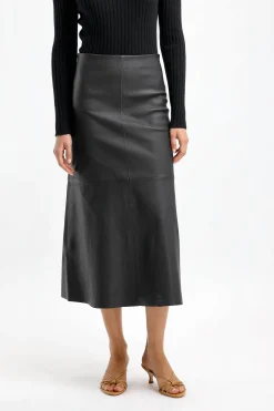 Femme by Malene Birger Jupe En Cuir Simoas En Noir