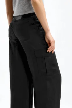 Femme Theory Pantalon Cargo En Noir