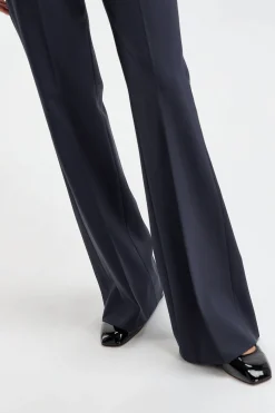 Femme Theory Pantalon Demitria Mid En Nocturne Navy