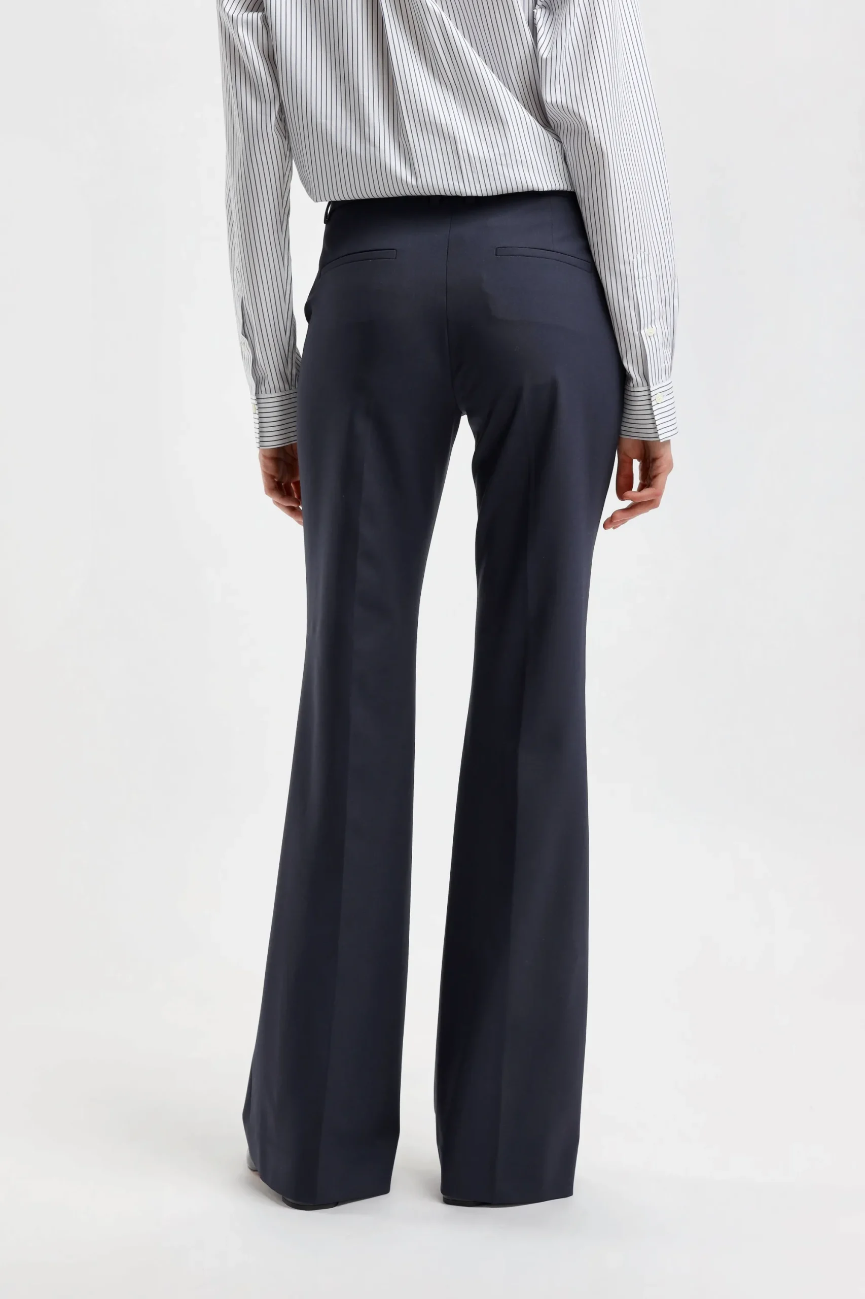 Femme Theory Pantalon Demitria Mid En Nocturne Navy
