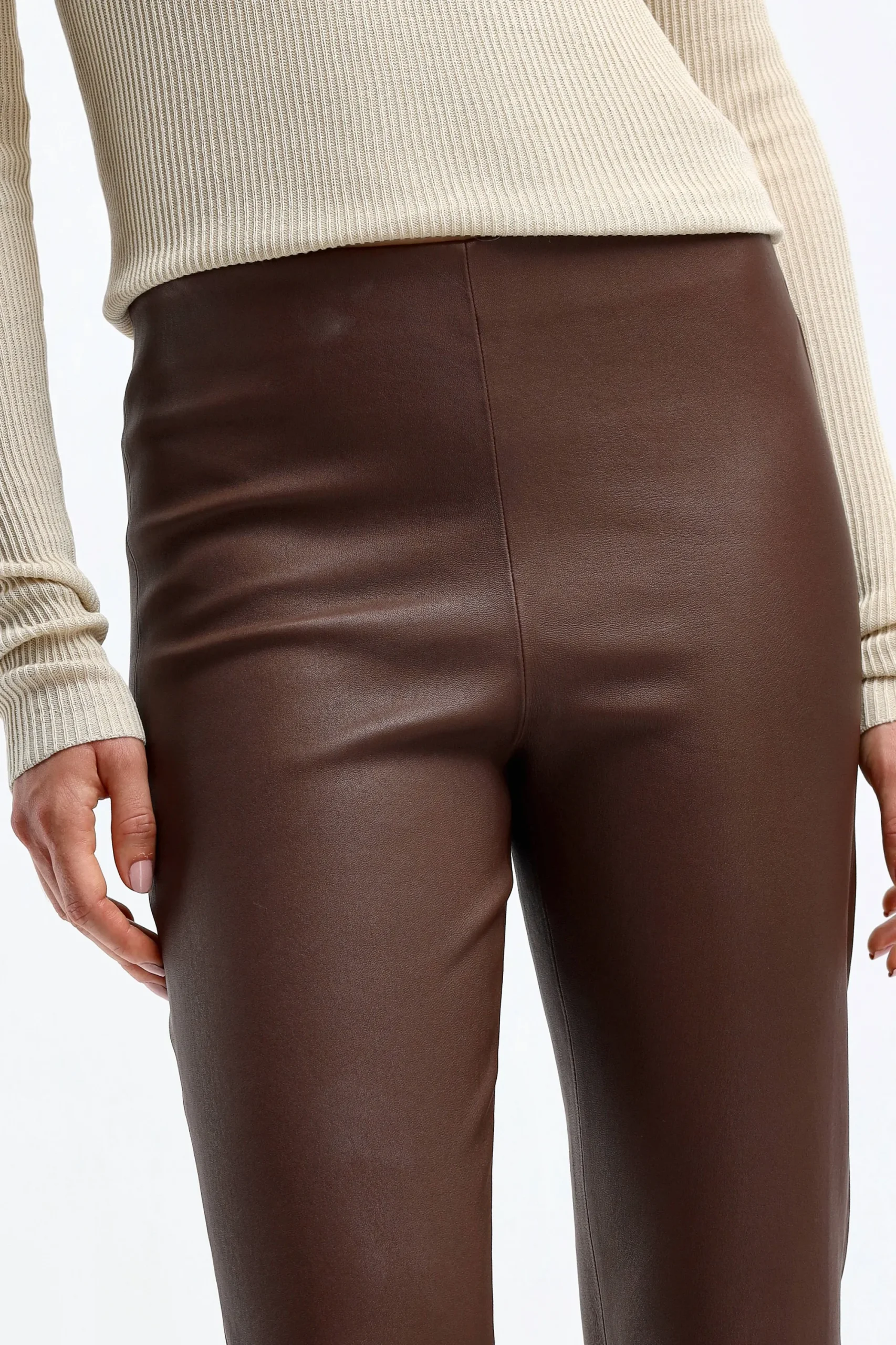 Femme by Malene Birger Pantalon Florentina En Marron