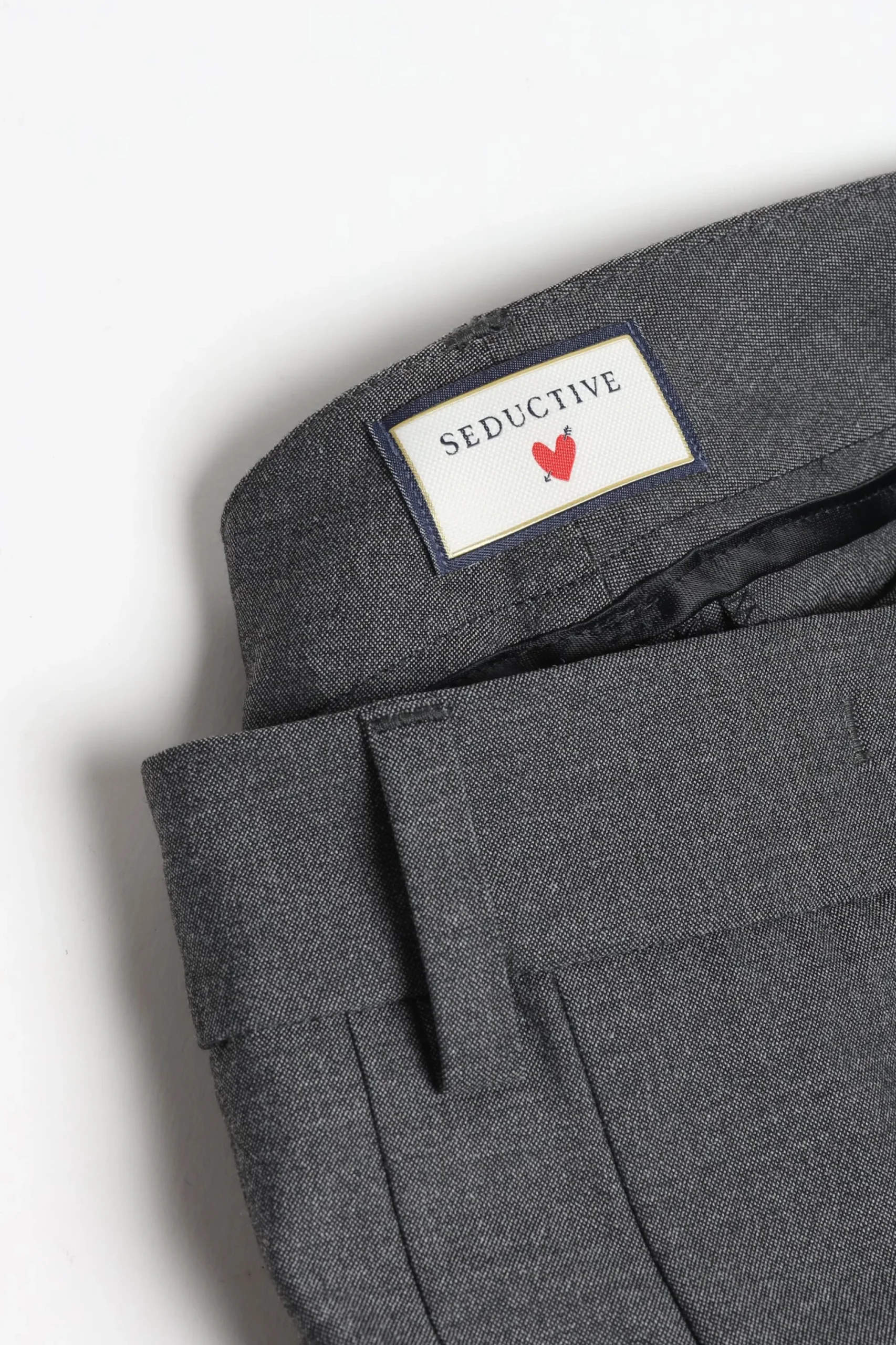Femme Seductive x Anita Hass Pantalon Frankie En Gris Fonce