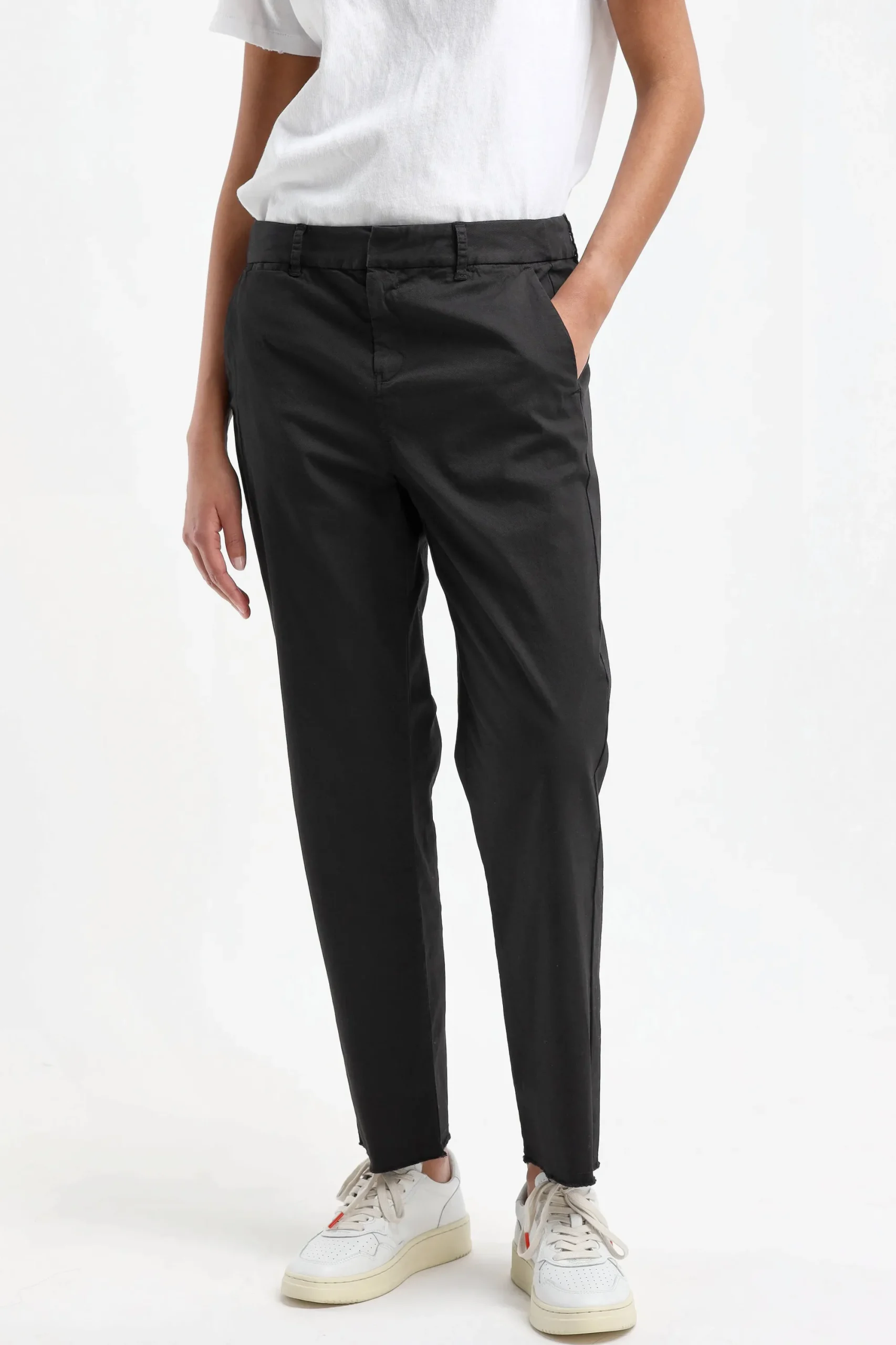 Femme Nili Lotan Pantalon Montauk En Noir De Jais