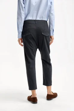Femme Nili Lotan Pantalon Paris In Dark Navy
