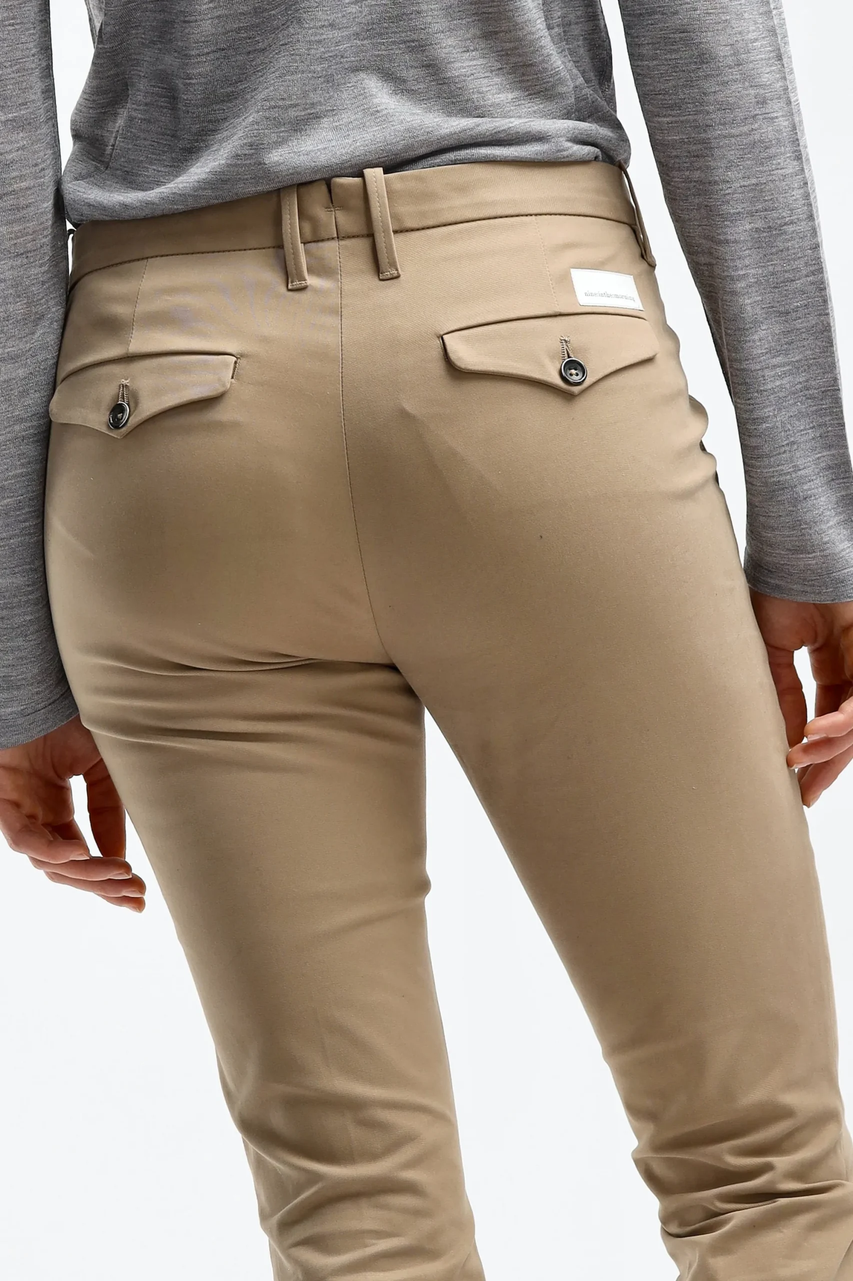Femme Nine In The Morning Pantalon Rome Trumpet En Beige
