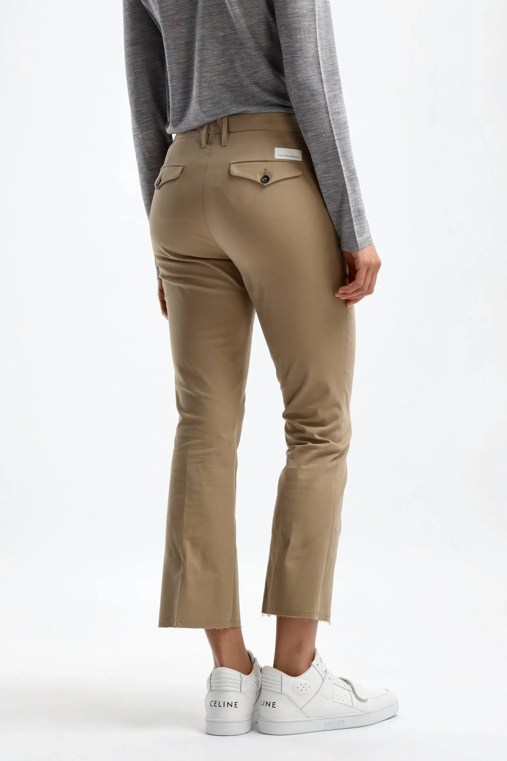 Femme Nine In The Morning Pantalon Rome Trumpet En Beige
