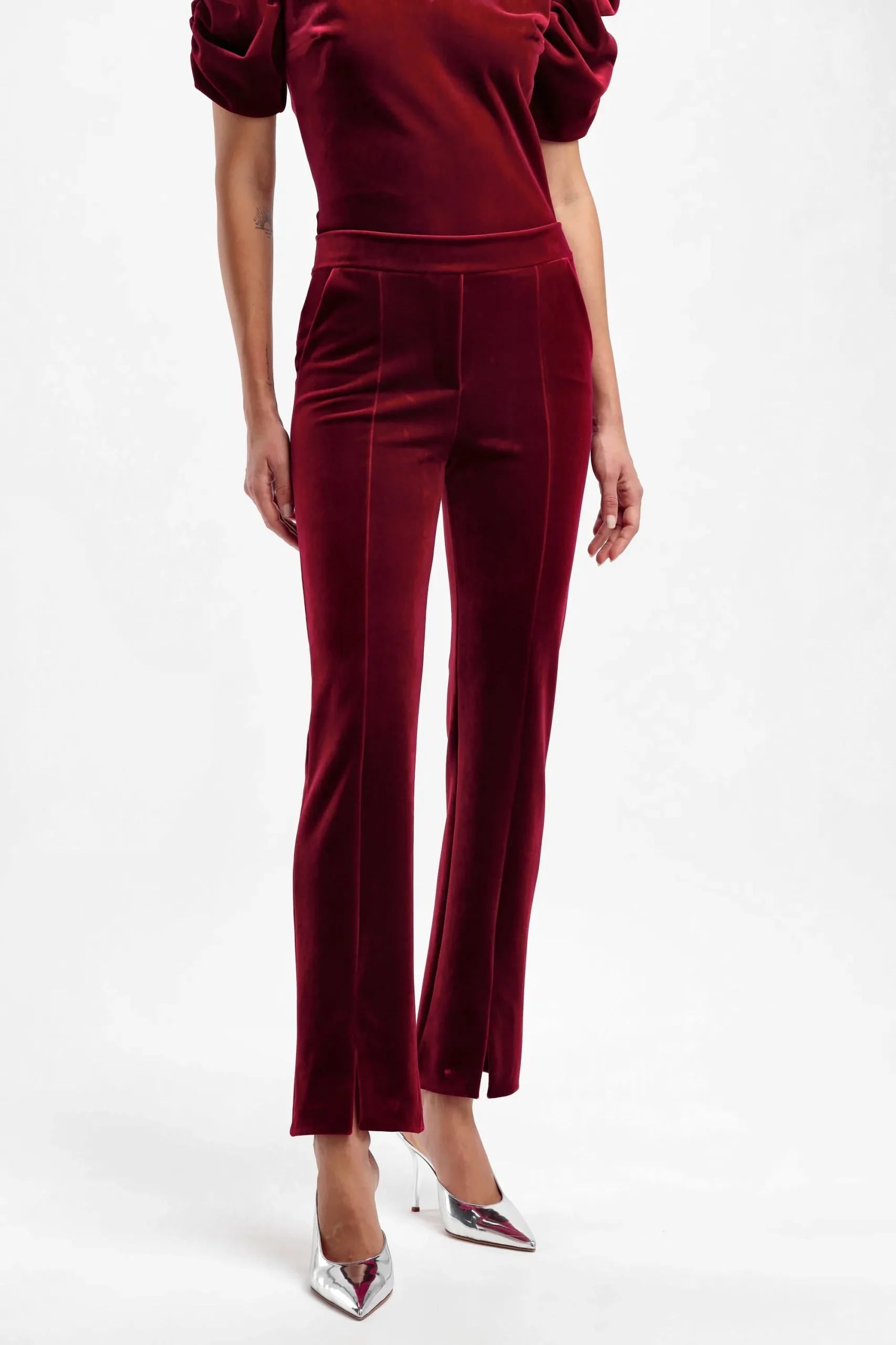 Femme Chiara Boni Pantalon Vika Velvet En Garnet