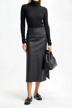 Femme by Malene Birger Pull A Col Roule Ronella En Noir