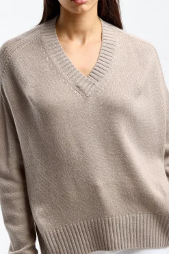 Femme Allude Pull Beige Avec Col En V