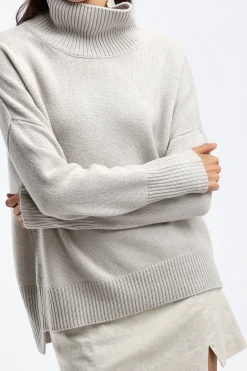 Femme Lisa Yang Pull Heidi En Pierre