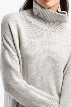 Femme Lisa Yang Pull Heidi En Pierre