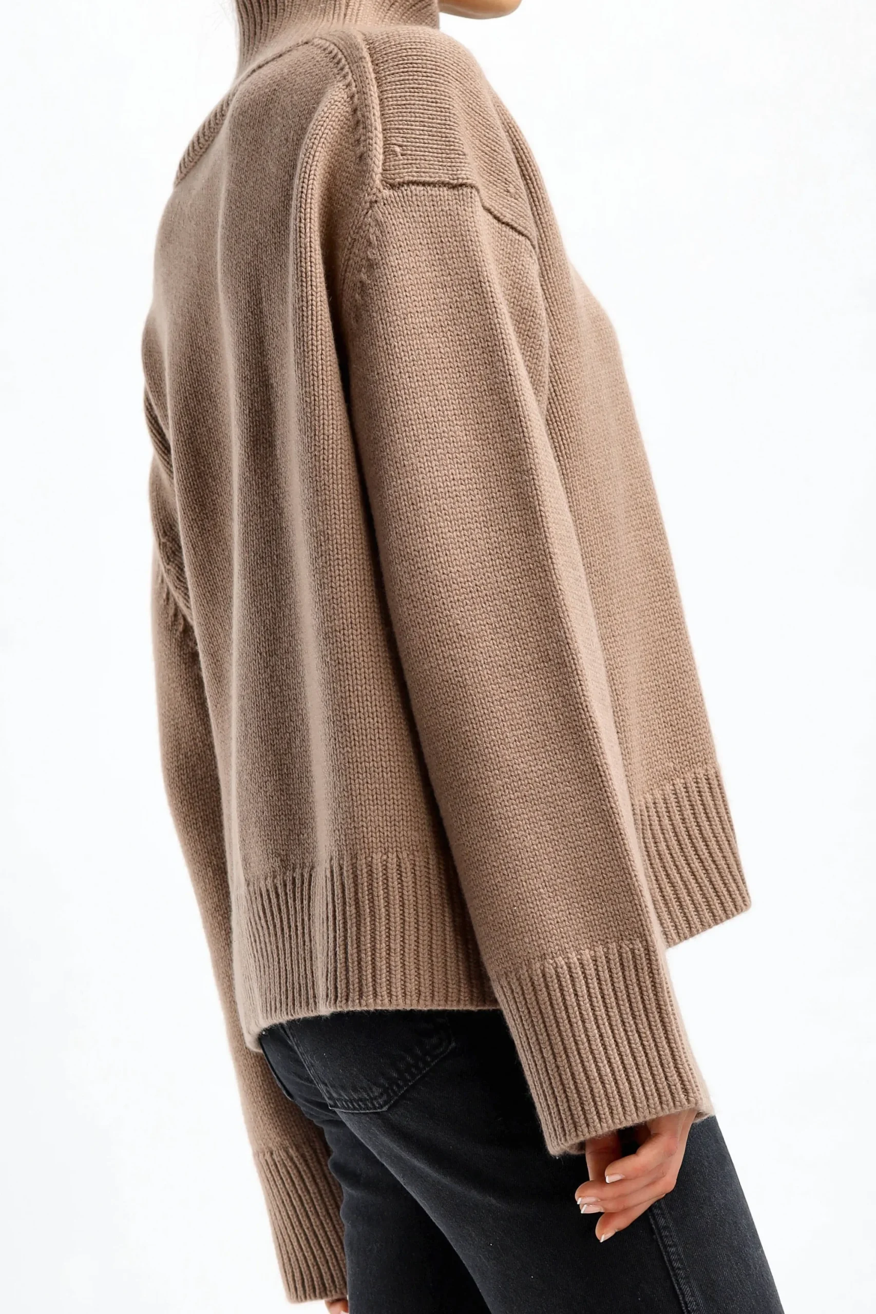 Femme Van Kukil Pull Oceane En Cafe Belge