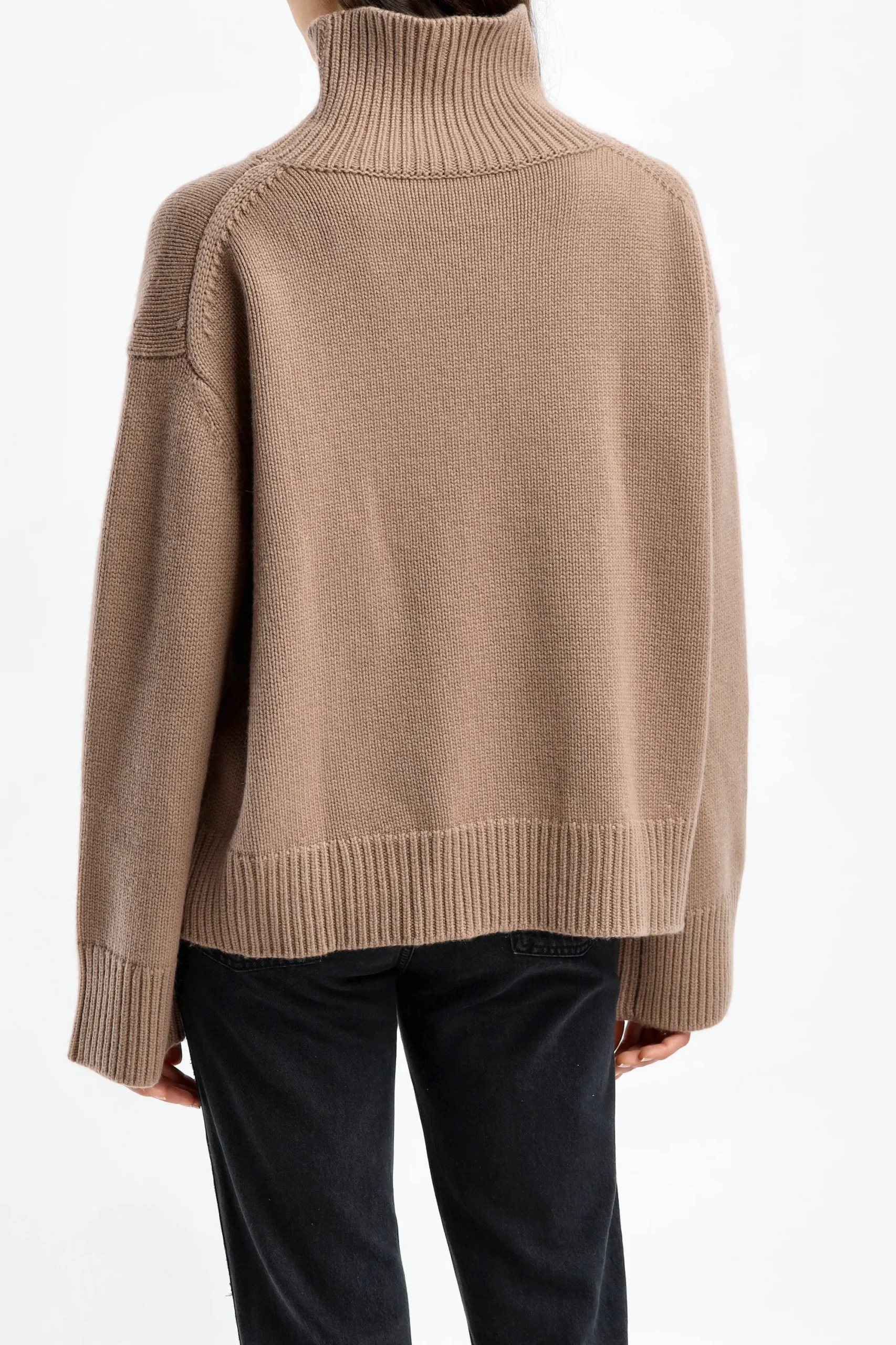 Femme Van Kukil Pull Oceane En Cafe Belge