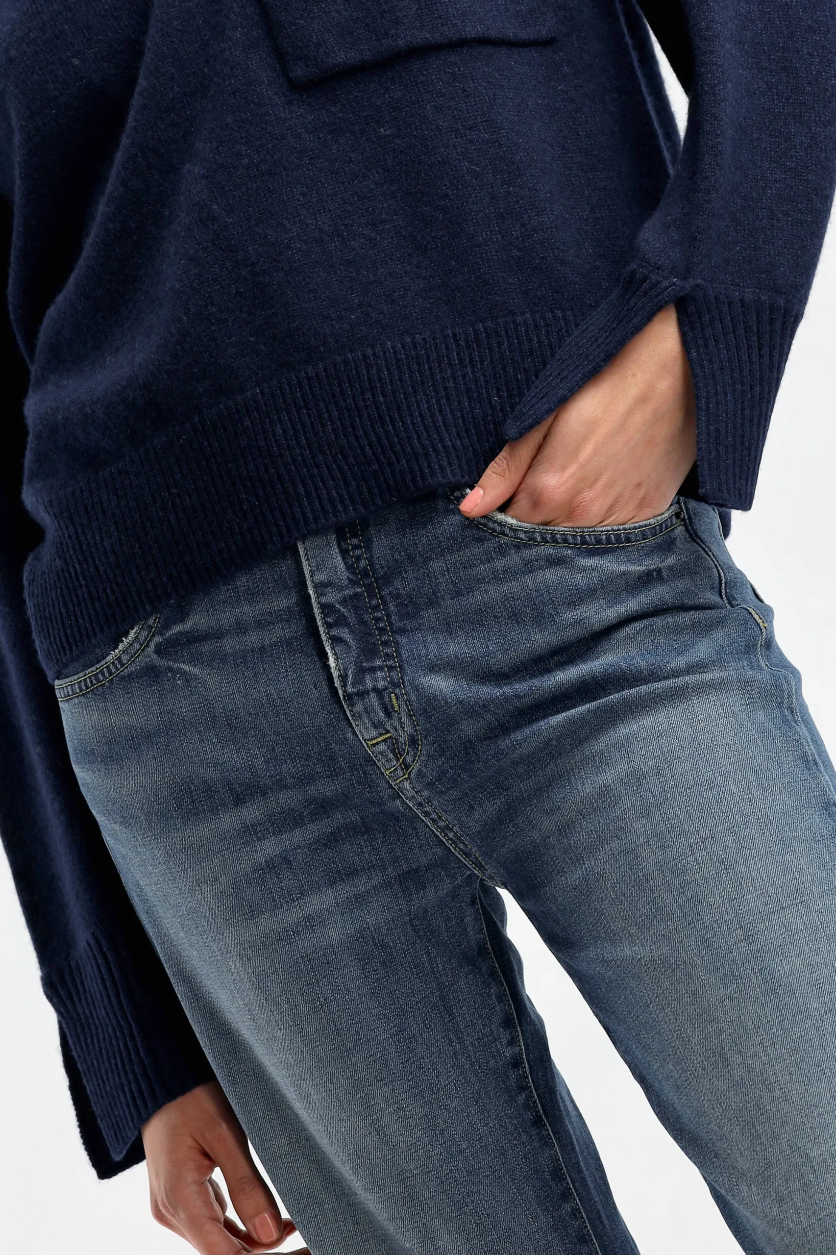 Femme Ladneri Pull Pocket En Bleu Marine