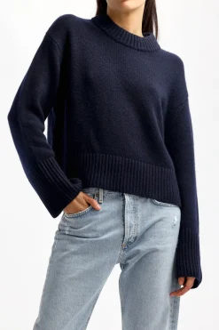 Femme Lisa Yang Pull Sony En Bleu Marine