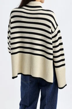Femme Toteme Pull-Over Signature Stripe En Sable Clair