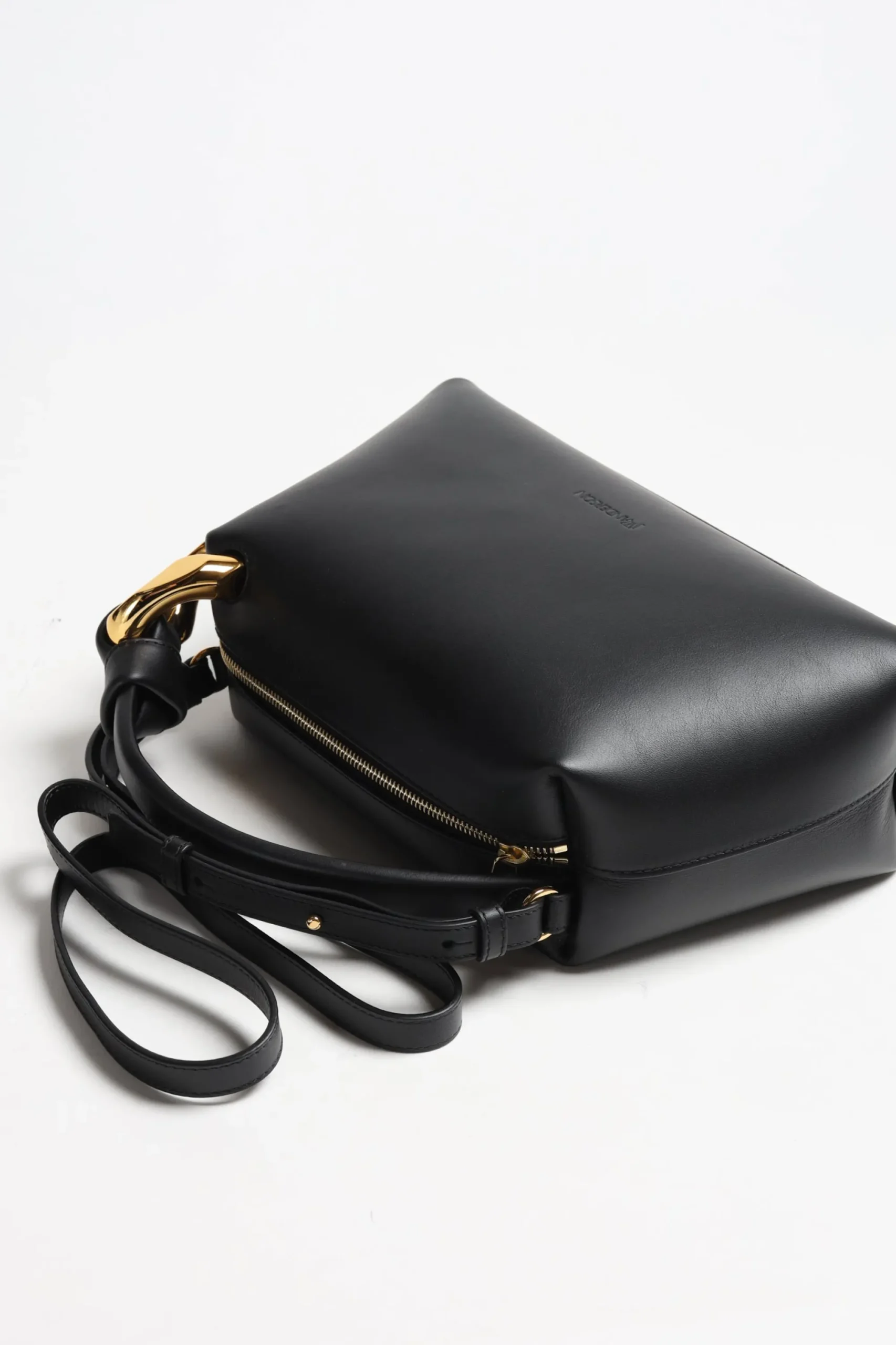 Femme JW Anderson Sac Corner En Noir