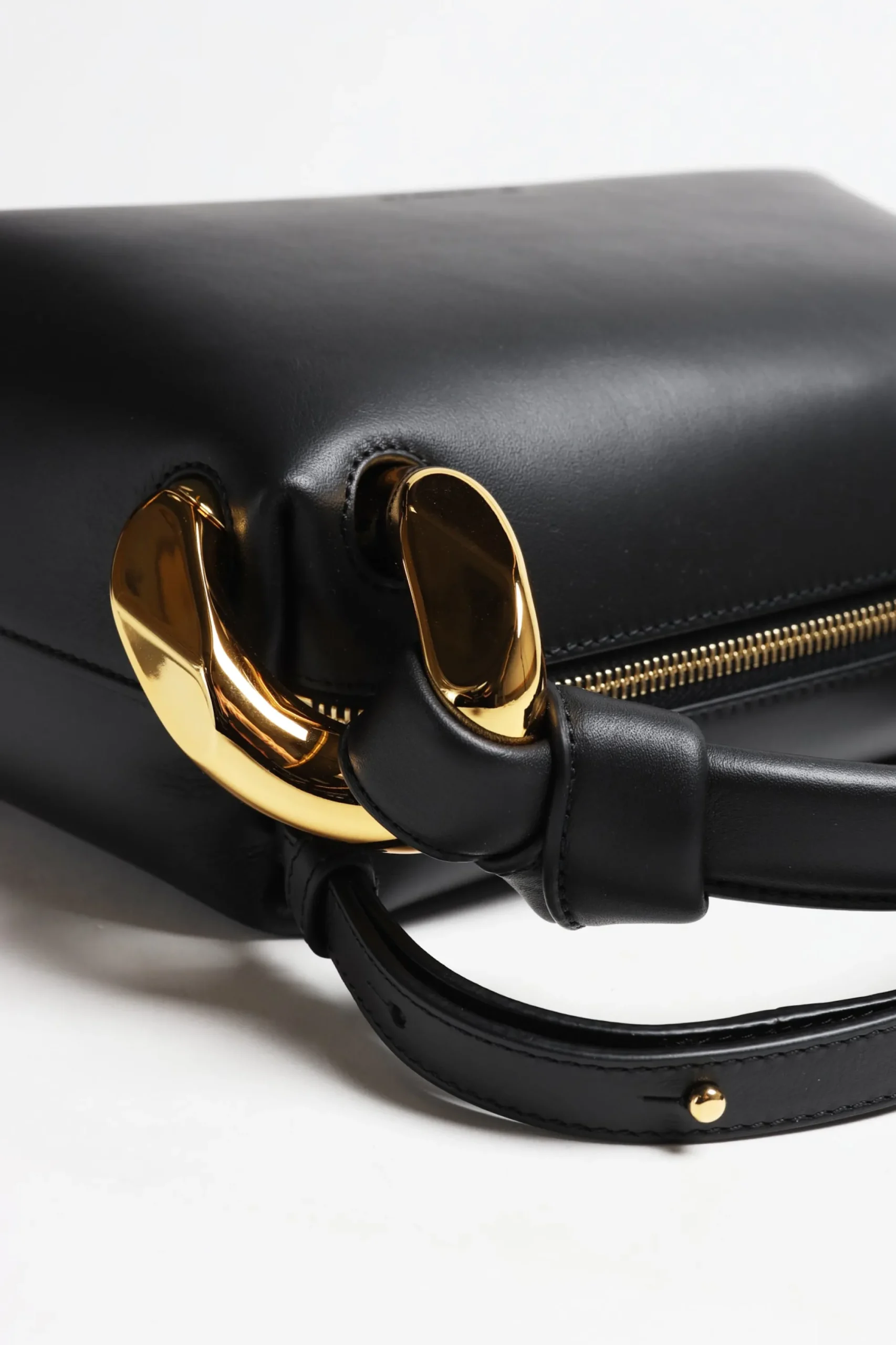 Femme JW Anderson Sac Corner En Noir