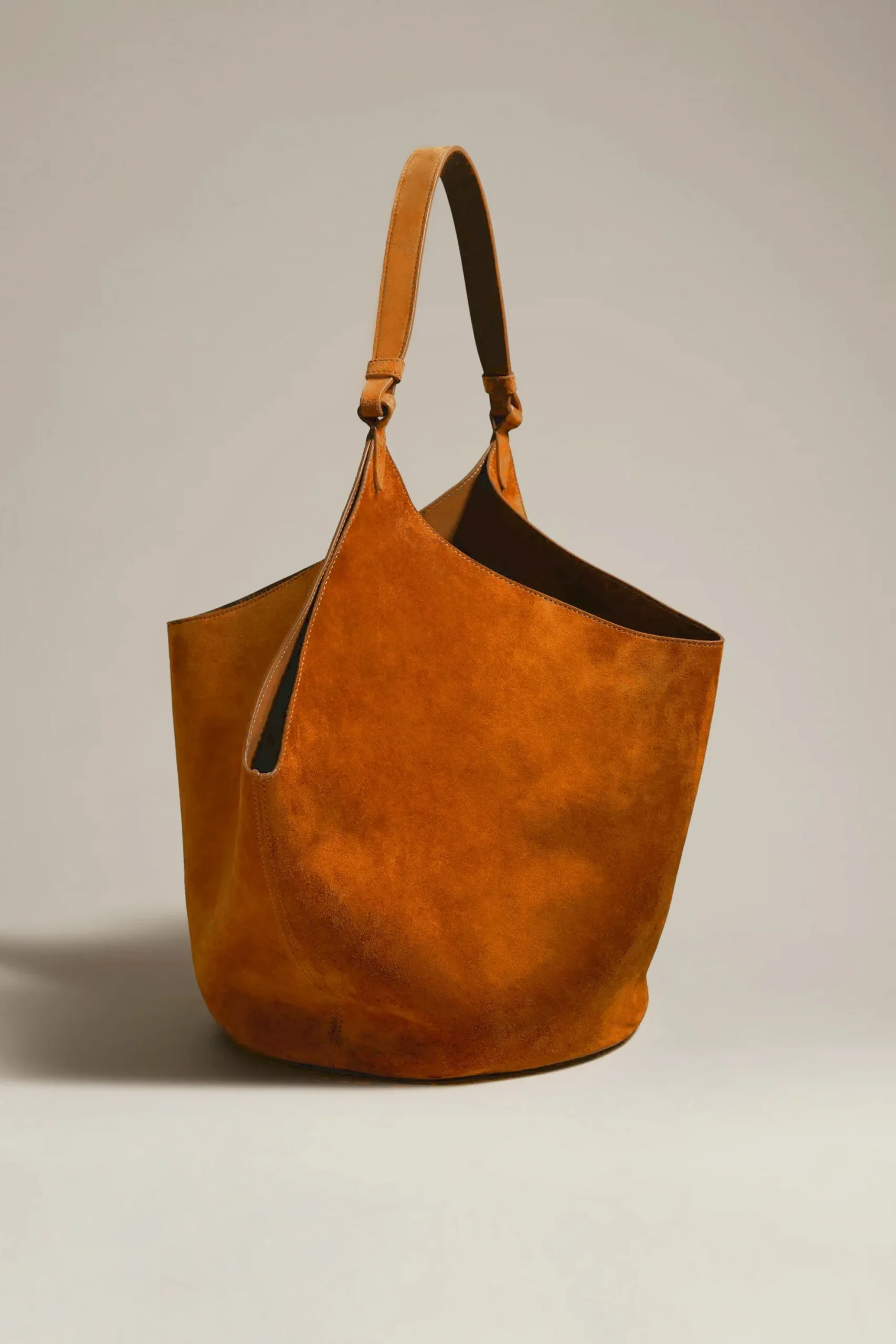 Femme Khaite Sac Lotus Medium En Caramel