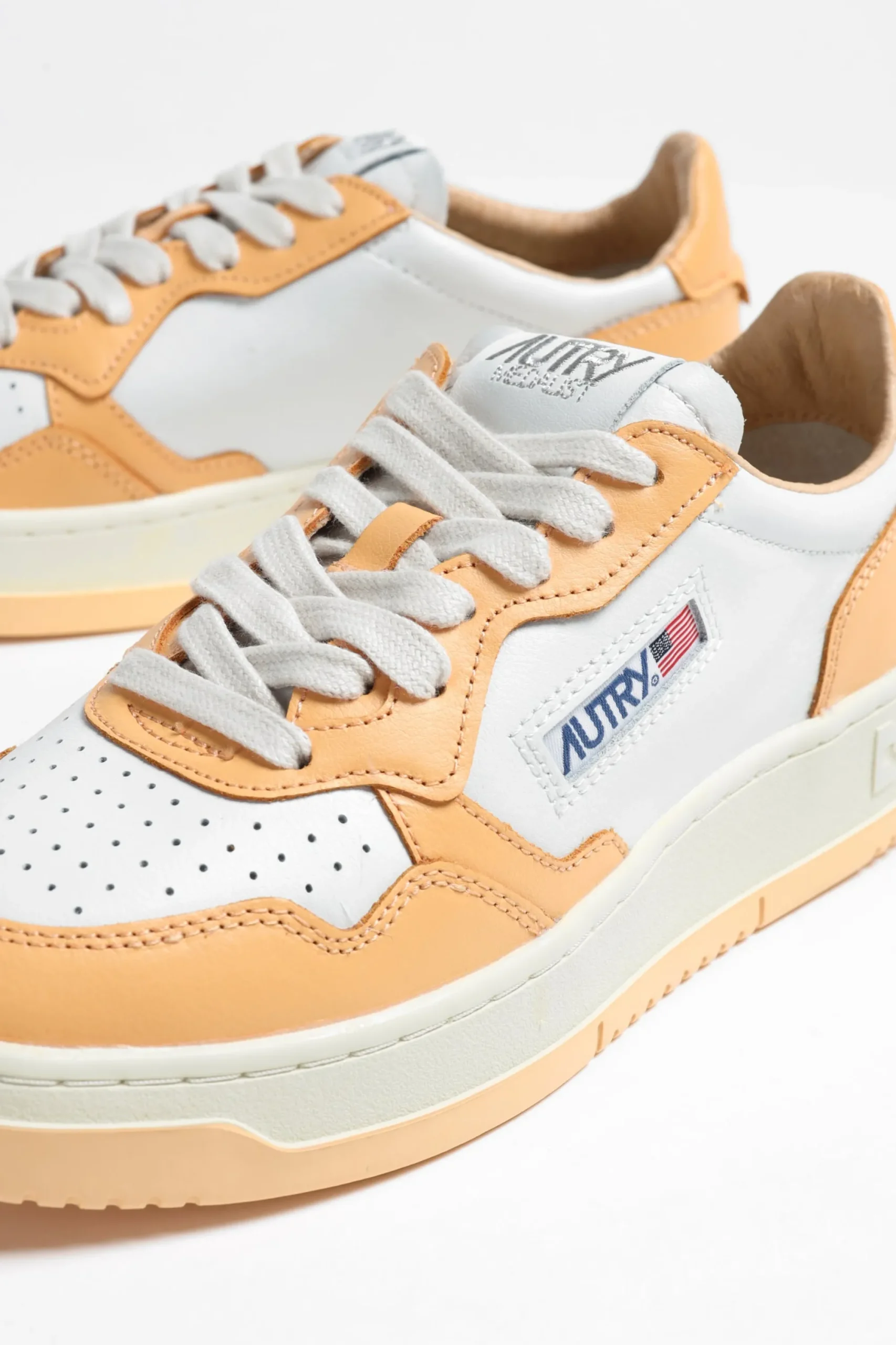 Femme Autry Sneaker Bicolor Up En Blanc/Bufforng