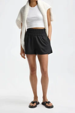 Femme by Aylin Koenig Top Reyna En Blanc