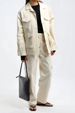 Femme Toteme Tote Slim En Noir